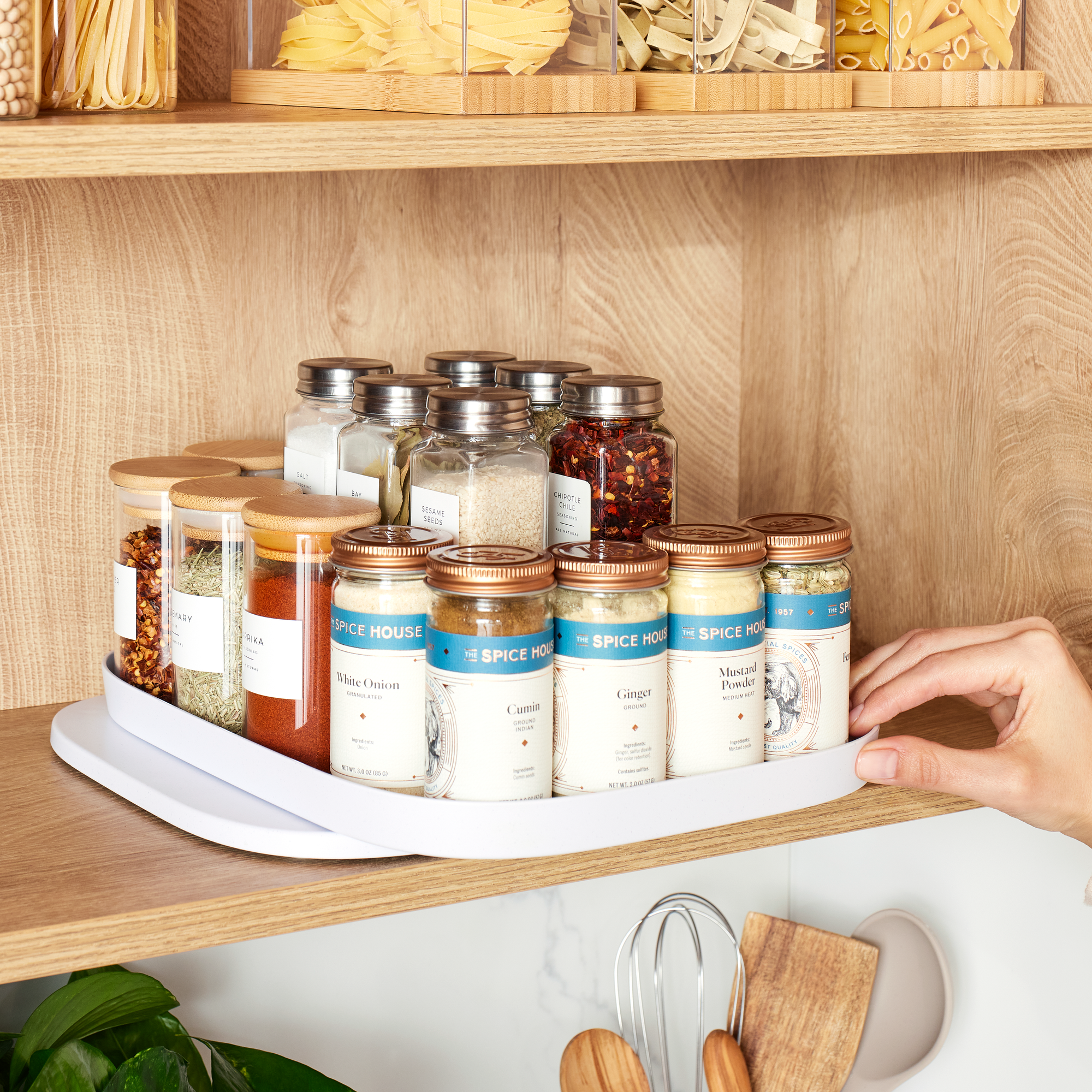 MagicTrack™ Spice Turntable