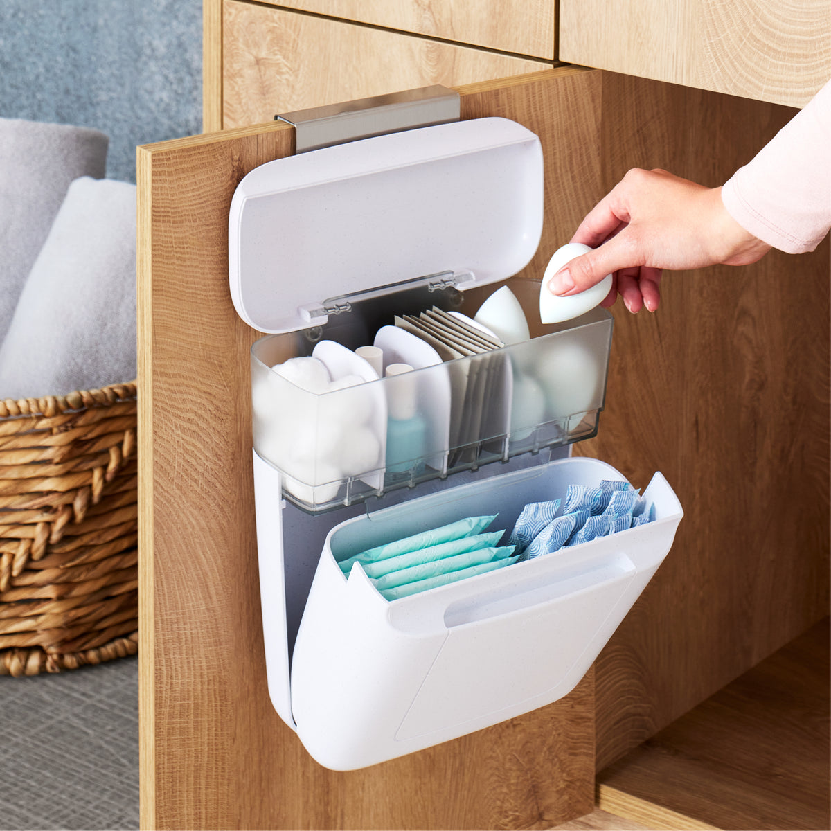 DoorStash® Toiletry Organizer