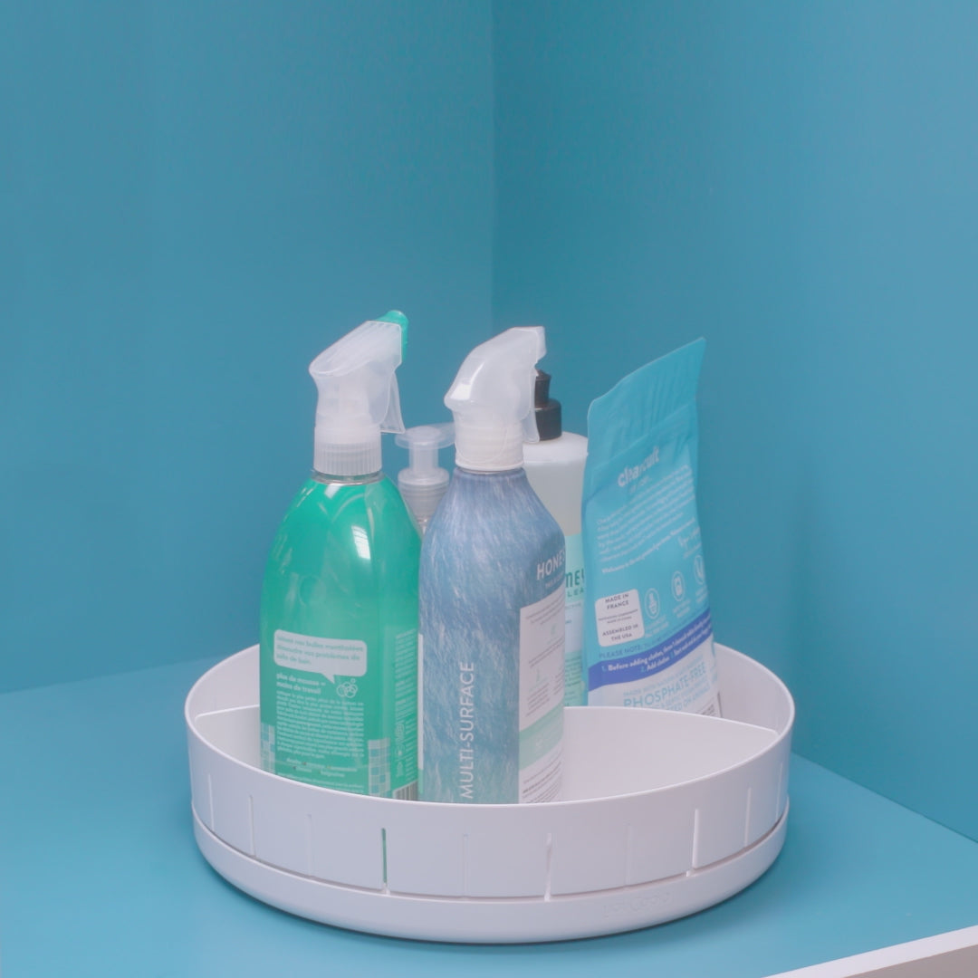 Load video: turntable with cleaning supplies featuring its 360 degree rotation